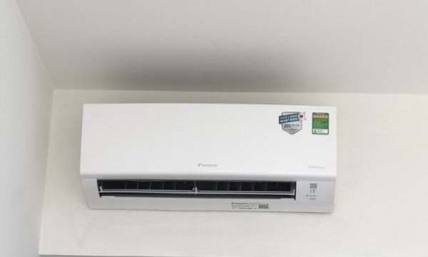 hiệu máy lạnh daikin ftkb25yvmv