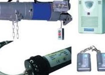 dòng mô tơ cửa cuốn austdoorak300