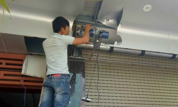 hiệu mô tơ cửa cuốn ktn 300kg